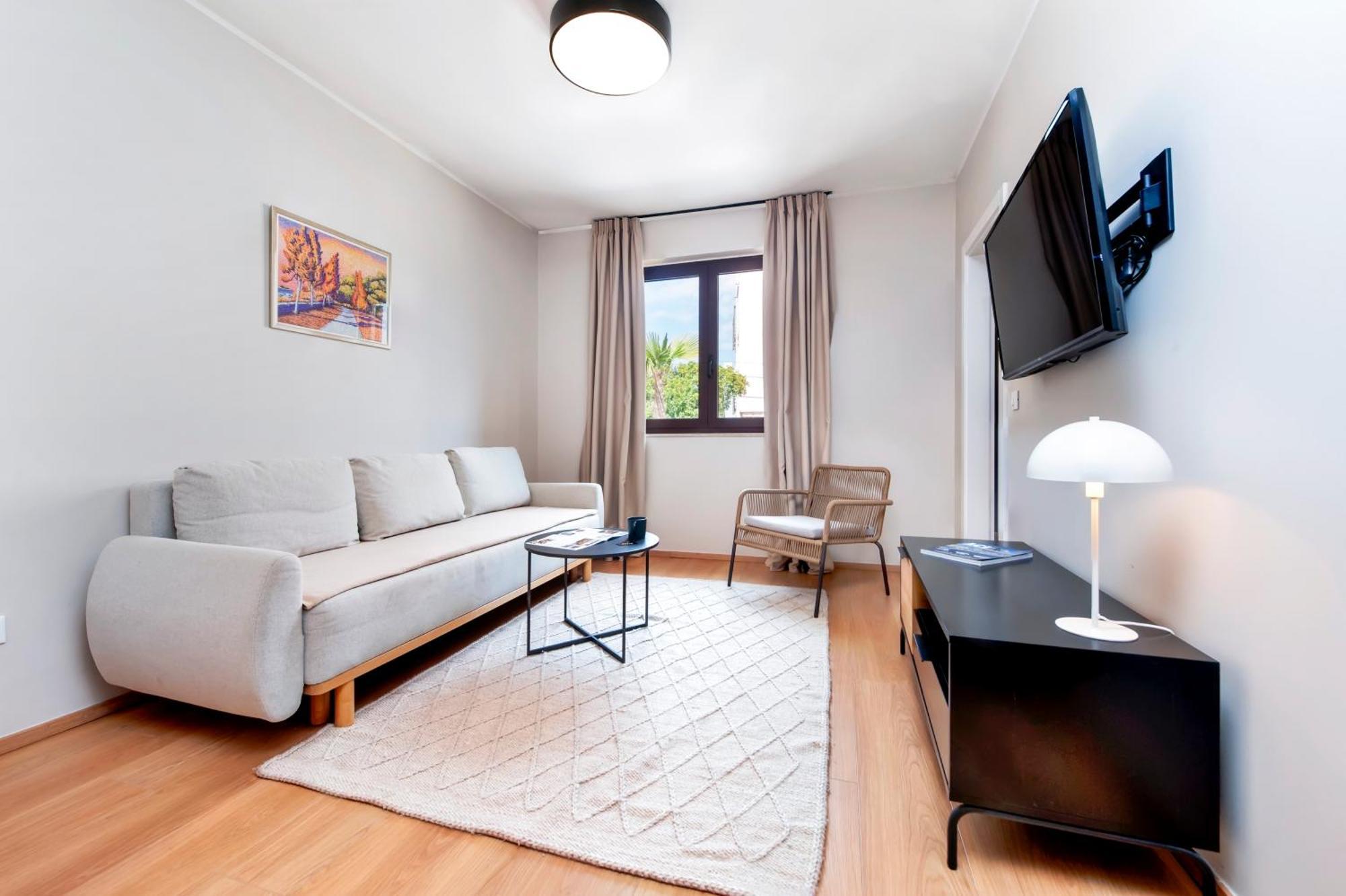 Sunset Residence ロヴィニ 部屋 写真