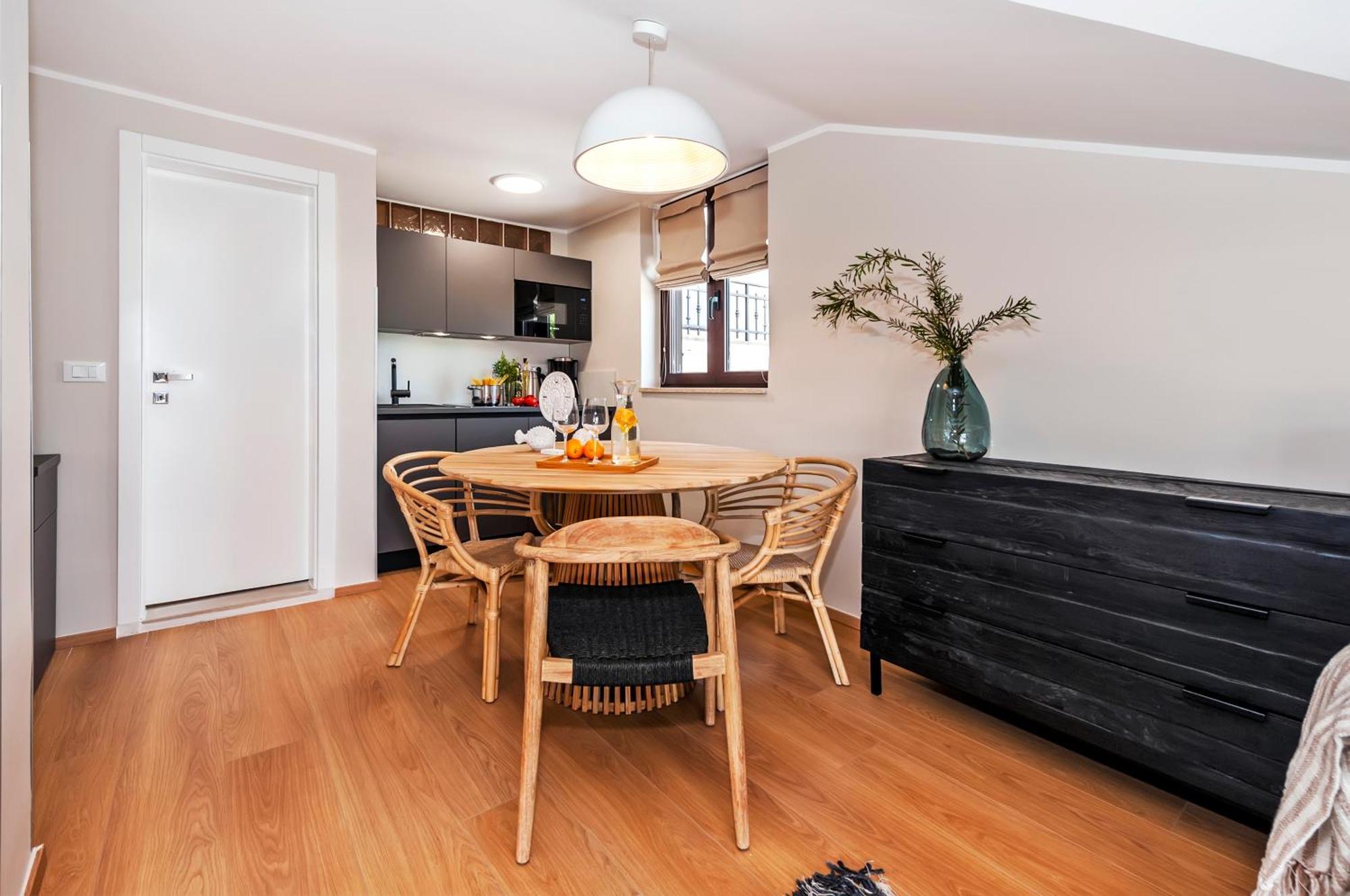 Sunset Residence ロヴィニ 部屋 写真