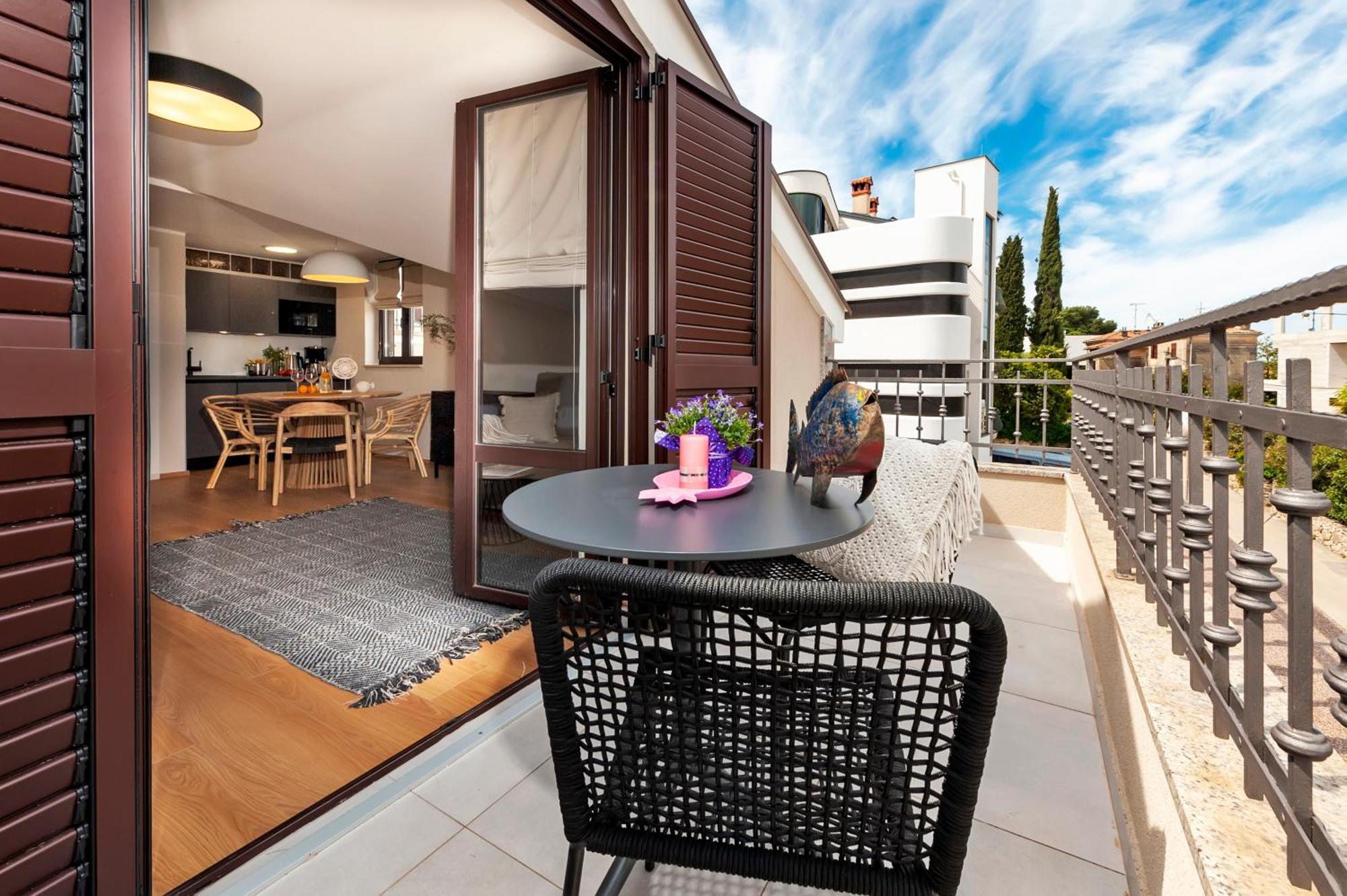 Sunset Residence ロヴィニ 部屋 写真